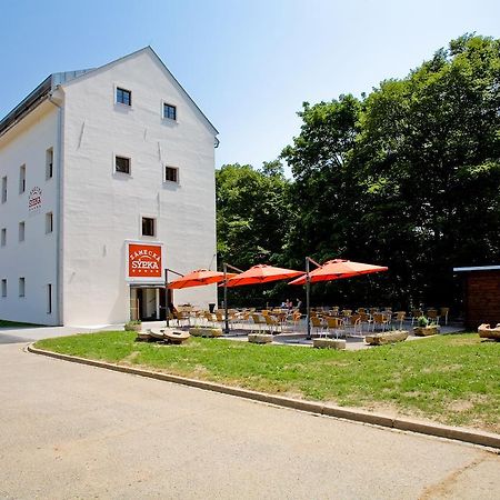 Hotel Zamecka Sypka بلانسكو المظهر الخارجي الصورة