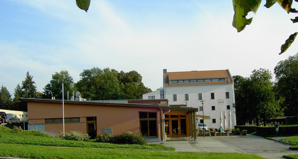 Hotel Zamecka Sypka بلانسكو المظهر الخارجي الصورة
