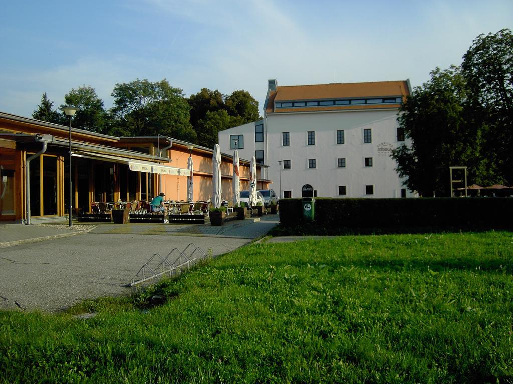 Hotel Zamecka Sypka بلانسكو المظهر الخارجي الصورة